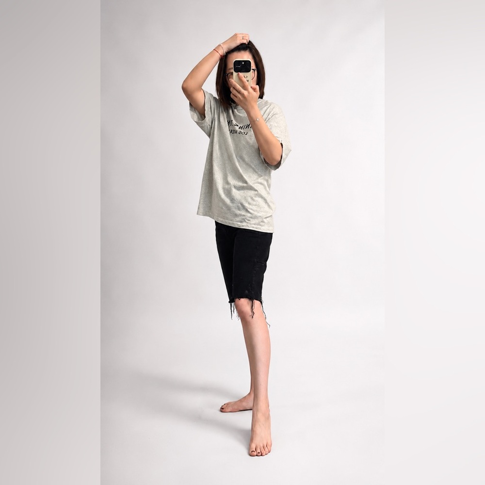 FRAME Le Vintage Bermuda Shorts – Black Raw Hem Denim – Size 28